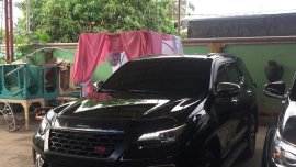 Black Toyota Fortuner 2017 for sale in Manual