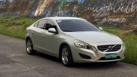 Sell Pearlwhite 2012 Volvo S60 in Makati