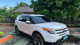 White Ford Explorer 2013 for sale in Automatic
