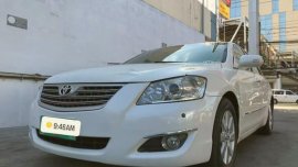 Pearl White Toyota Camry 2009 for sale in Imus