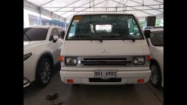 Sell White 2018 Mitsubishi L300 Van at 222000 in Makati