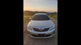 Sell Silver 2011 Toyota Corolla altis Sedan at  Manual  in  at 92257 in Taytay