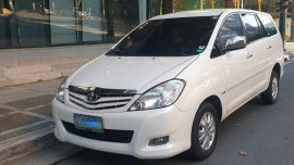 Sell White 2012 Toyota Innova in Pasig