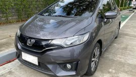 Selling Grey Honda Jazz 2016 in Estancia