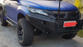 Blue Mitsubishi Montero sport 2017 for sale in Automatic