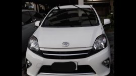 Selling Toyota Wigo 2014 Hatchback in Pasig 