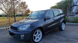 Grey Toyota Rav4 2002 for sale in Manual
