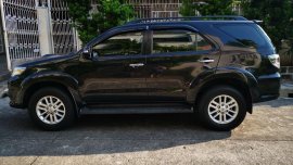 Black Toyota Fortuner 2014 for sale in Automatic
