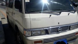 Selling White Nissan Urvan 2013 in Quezon City