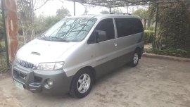 Selling Silver Hyundai Starex 2001 in Manila