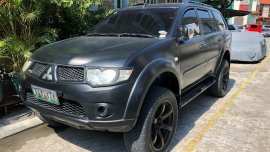 Black Mitsubishi Montero 2011 for sale in Automatic