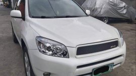 White Toyota Rav4 2008 for sale in Quezon City