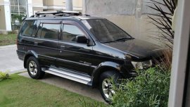 Black Isuzu Crosswind 2004 for sale in Manual