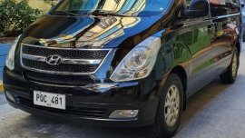 Sell Purple 2010 Hyundai Starex in Manila