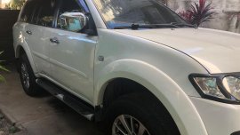 Selling White Mitsubishi Montero sport 2012 in Marikina