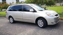 Toyota Sienna 2004 for sale in Quezon City