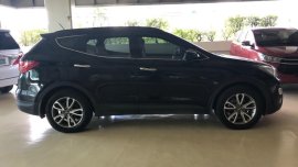 Sell 2013 Hyundai Santa Fe in Balete