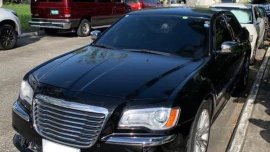 Selling Chrysler 300c 2013 in Manila