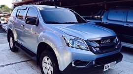 2015 ISUZU MUX LS-A 4x2 MANUAL TRANSMISSION