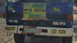 Selling Blue Isuzu Forward 2013 in Manila