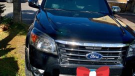 Sell Black 2010 Ford Everest in Lipa
