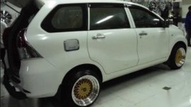 Sell White 2016 Toyota Avanza in Manila