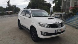 White Toyota Fortuner 2015 for sale in Manual