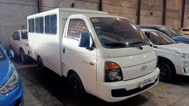 White Hyundai H-100 2018 for sale in Quezon