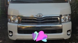 Sell White 2016 Toyota Grandia in Naga