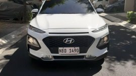 White Hyundai KONA 2018 for sale in Automatic