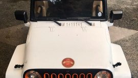 White Dodge Charger 2017 for sale in Automatic