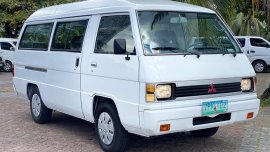 2008 Mitsubishi L300 Versa Van