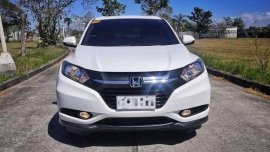 White Honda Hr-V 2016 for sale in Lumina Point Mall, Imus