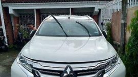 White Mitsubishi Montero sport 2019 for sale in Manila
