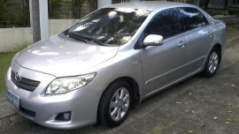 Silver Toyota Corolla altis 2009 for sale in Manual