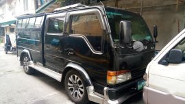 Black Isuzu Elf 1994 for sale in Manual