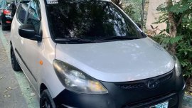 Silver Hyundai I10 2010 for sale in Mandaluyong