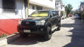 Sell 2009 Toyota Hilux in Manila