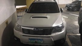 Pearl White Subaru Forester 2010 for sale in Manila 