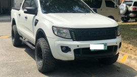 Selling White Ford Ranger 2013 in Quezon City