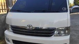 Selling White Toyota Grandia 2008 in Mabalacat
