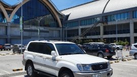 2002 Toyota Land Cruiser 100