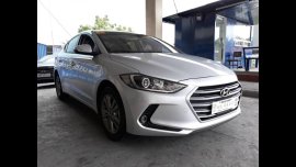 Sell Silver 2017 Hyundai Elantra Sedan at 3463 in Paranaque City