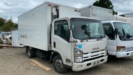 Selling Isuzu Elf 2020 in Mandaue