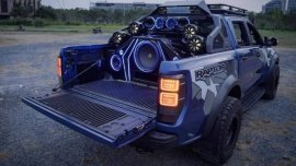 This modified Ford Ranger Raptor brings 'Pimp My Ride' back to life