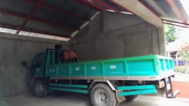 2nd Hand Isuzu Elf for sale in Cauayan