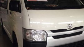 2015 TOYOTA HIACE DSL MT