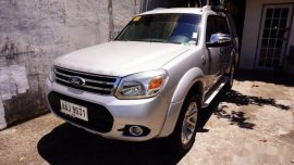 Silver Ford Everest 2014 SUV / MPV for sale in Manila