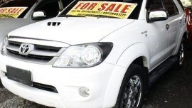 White Toyota Fortuner 2006 SUV / MPV for sale in Talisay