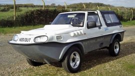 Ran out of modified Suzuki Jimny ideas? How about turning it into a boat